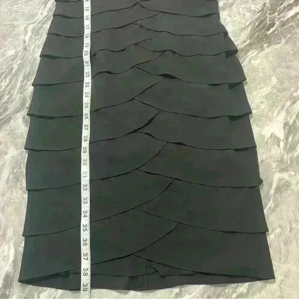 Women’s Adrianna Papell  Size 8 Black Lace & Ruffled V Neck Sheath Dress Party - Picture 6 of 8